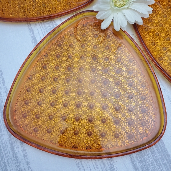 Anchor Hocking Dining Amber Snack Plates By Anchor Hocking